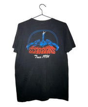 Load image into Gallery viewer, Scorpions Love At First Sting Vintage Tee
